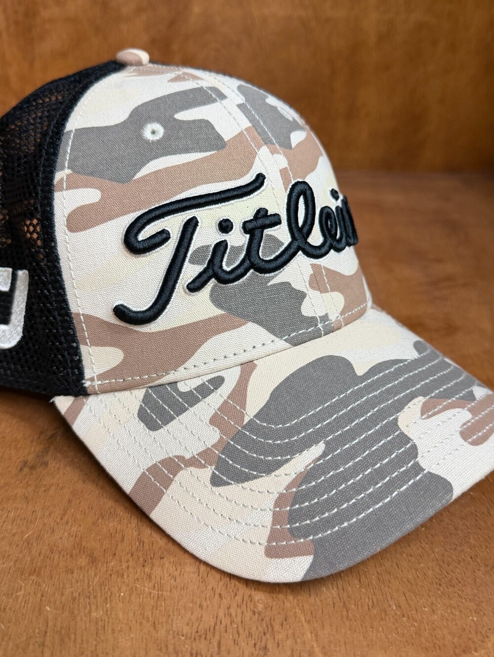 Titleist FJ Pro V1 Snapback Hat Cap Brown Camouflage Black Mesh Back Patch Golf
